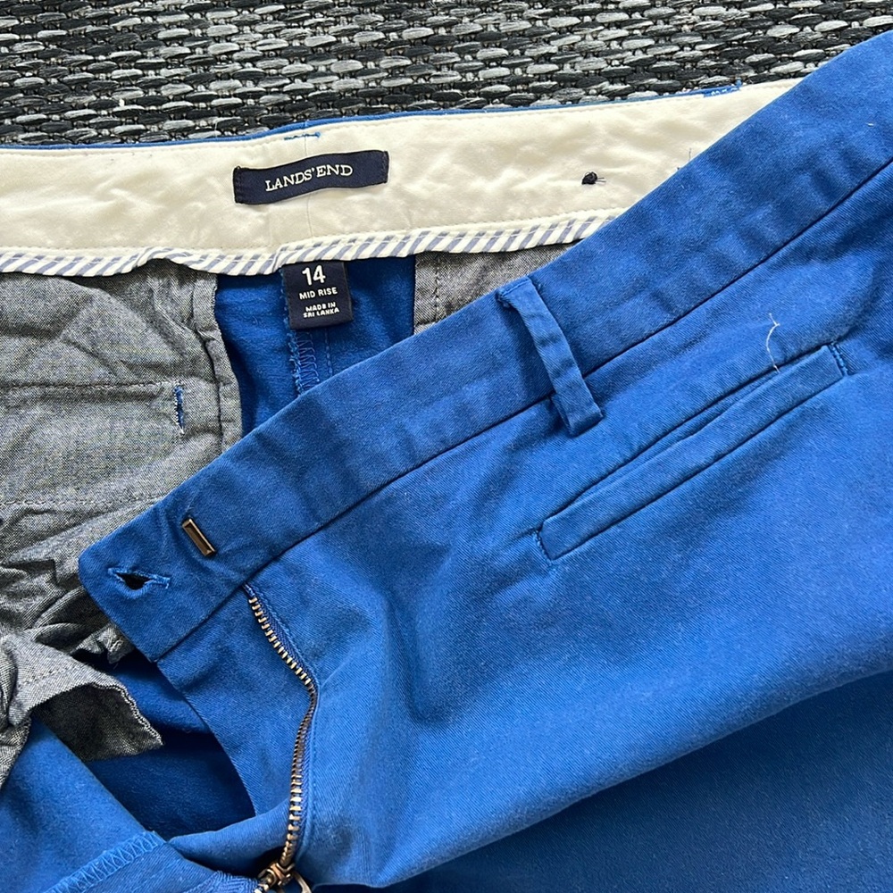 Land's End Bright Blue Shorts - Women's Size 14 - Picture 2 of 5